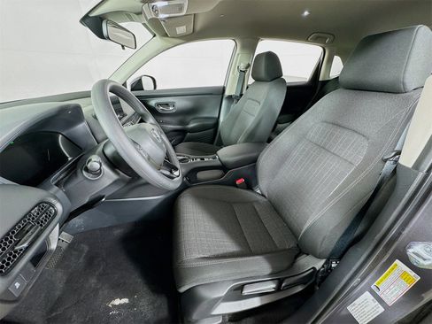 Certified 2026 Honda HR-V LX image 12
