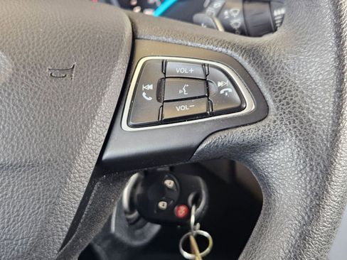 Used 2017 Ford Escape SE FWD image 13