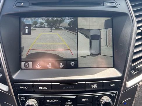 Used 2017 Hyundai Santa Fe Sport image 5