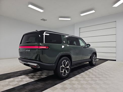 Used 2023 Rivian R1S Adventure image 5