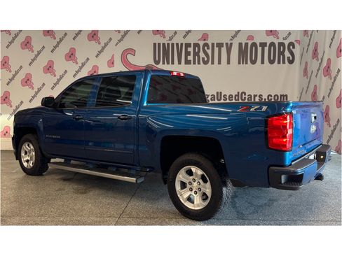 Used 2018 Chevrolet Silverado 1500 LT w/ All Star Edition AWD/4WD image 12