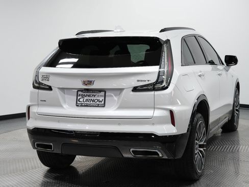 Used 2024 Cadillac XT4 Sport image 8