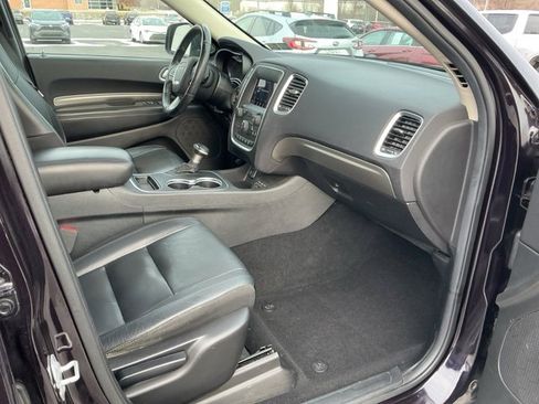 Used 2020 Dodge Durango SXT image 25