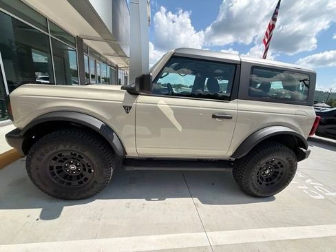 Used 2026 Ford Bronco 2-Door w/ Sasquatch Package AWD/4WD image 36