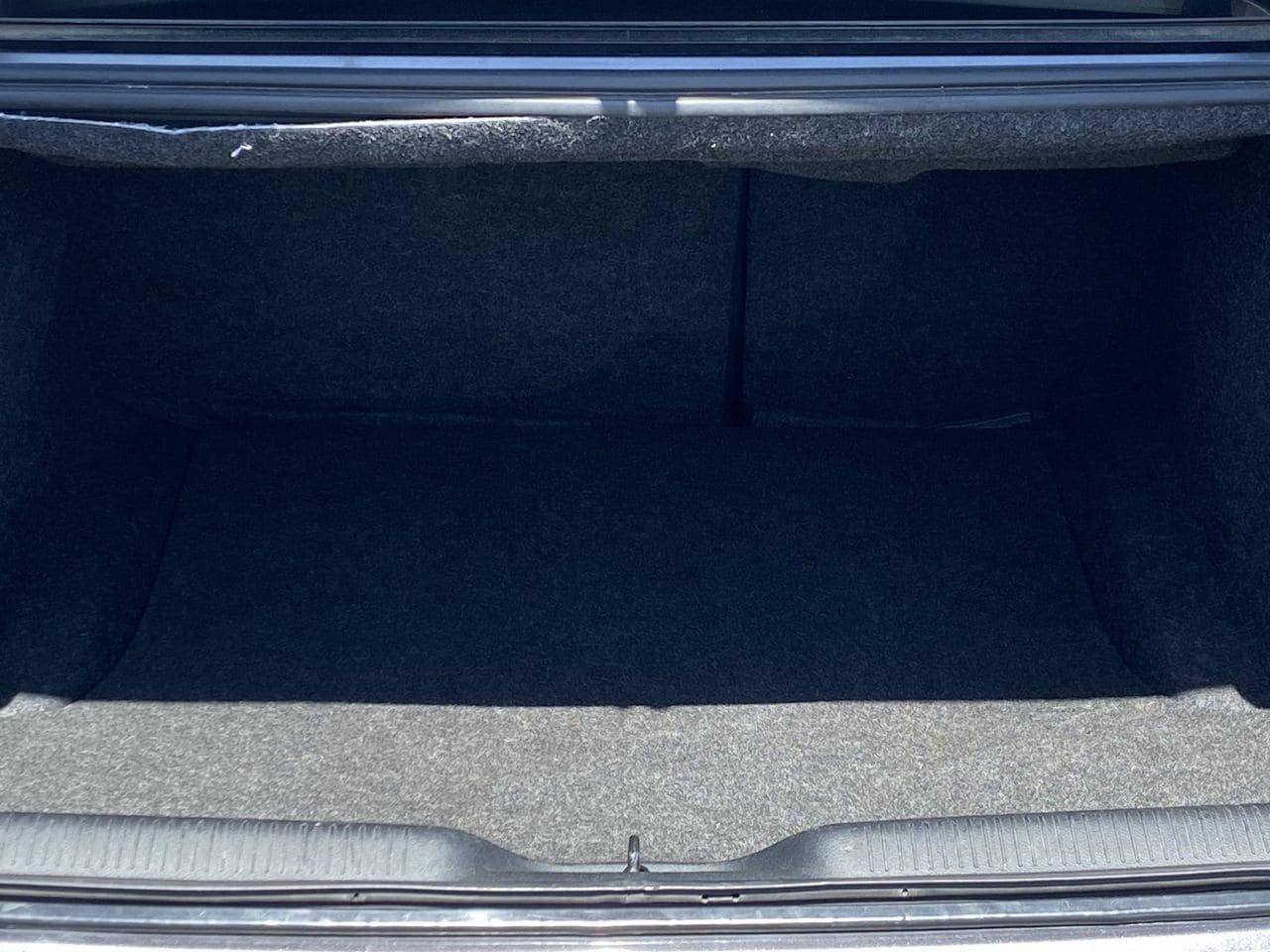 Used 2019 Dodge Charger R/T RWD image 13