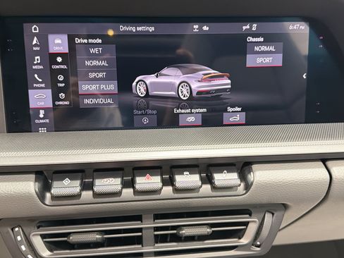 Certified 2021 Porsche 911 Carrera 4S AWD/4WD image 27
