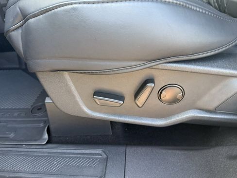 Used 2024 Ford Bronco Outer Banks image 16