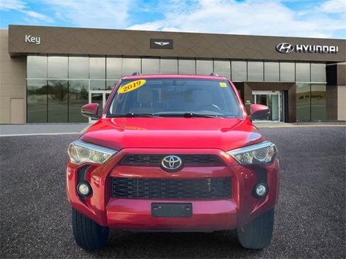 Used 2019 Toyota 4Runner Limited image 2