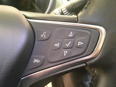 Used 2018 Chevrolet Volt LT w/ LT Driver Confidence Package image 11