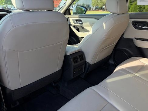 Certified 2023 Nissan Rogue SL w/ SL Premium Package FWD image 26