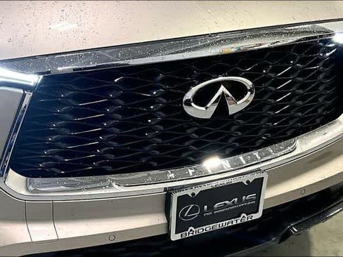 Used 2025 INFINITI QX60 Luxe w/ Vision Package AWD/4WD image 34