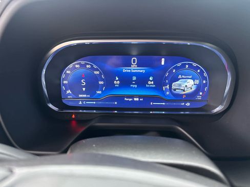 Certified 2024 Chevrolet Tahoe Z71 w/ Luxury Package image 21