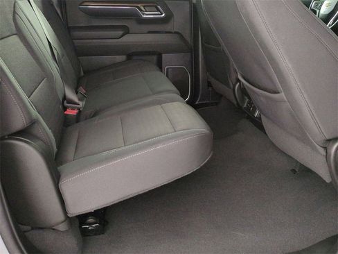 Used 2024 Chevrolet Silverado 1500 LT image 26