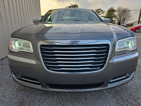 Used 2011 Chrysler 300 Limited w/ Sound Group image 12