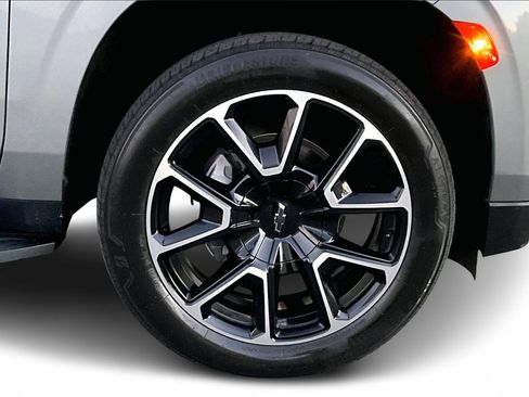 Used 2023 Chevrolet Tahoe RST w/ Luxury Package image 31