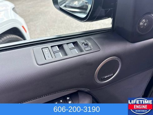 Used 2023 Land Rover Discovery S R-Dynamic AWD/4WD image 23