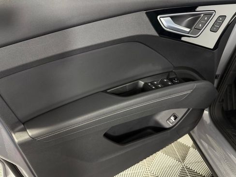 Used 2023 Audi Q4 e-tron Premium Plus w/ Premium Plus image 26