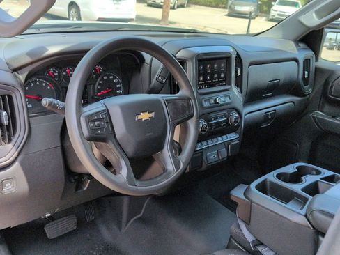 Used 2024 Chevrolet Silverado 1500 Custom RWD image 10