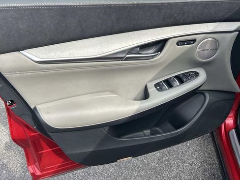 Certified 2023 INFINITI QX50 Sensory image 18