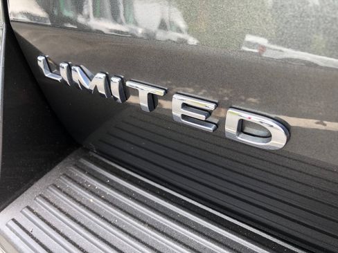 Used 2020 Ford Expedition Max Limited w/ Equipment Group 301A AWD/4WD image 16