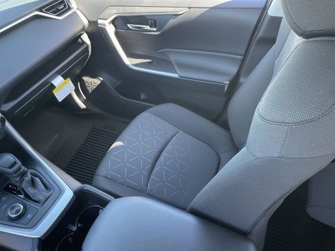 New 2025 Toyota RAV4 XLE image 21
