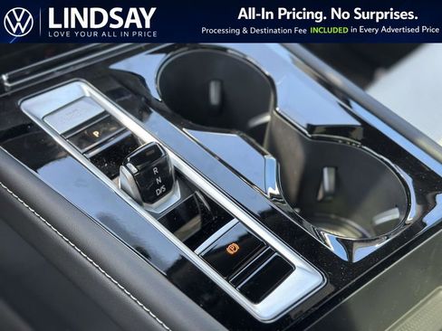New 2026 Volkswagen Atlas Cross Sport SEL Premium R-Line AWD/4WD image 15