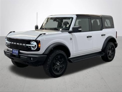 Certified 2025 Ford Bronco Outer Banks AWD/4WD image 2
