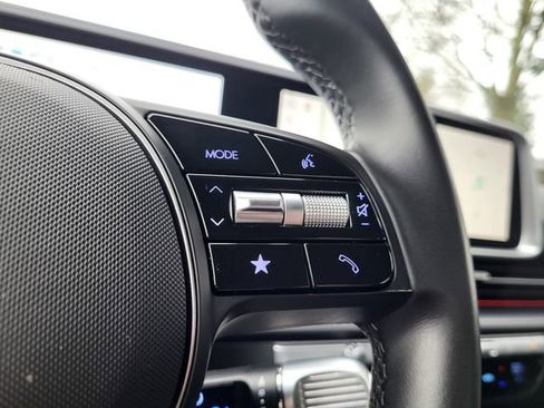 Used 2024 Hyundai Ioniq 6 SEL image 19