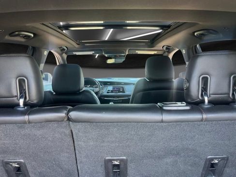 Used 2019 Cadillac XT4 Sport w/ Driver Awareness Package FWD image 32