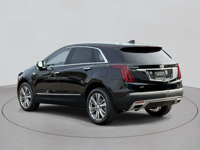 Certified 2024 Cadillac XT5 Premium Luxury AWD/4WD image 3
