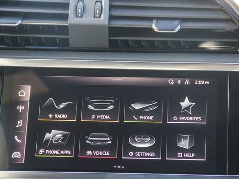 Used 2023 Audi Q3 2.0T Premium w/ 19" Wheel Package image 16