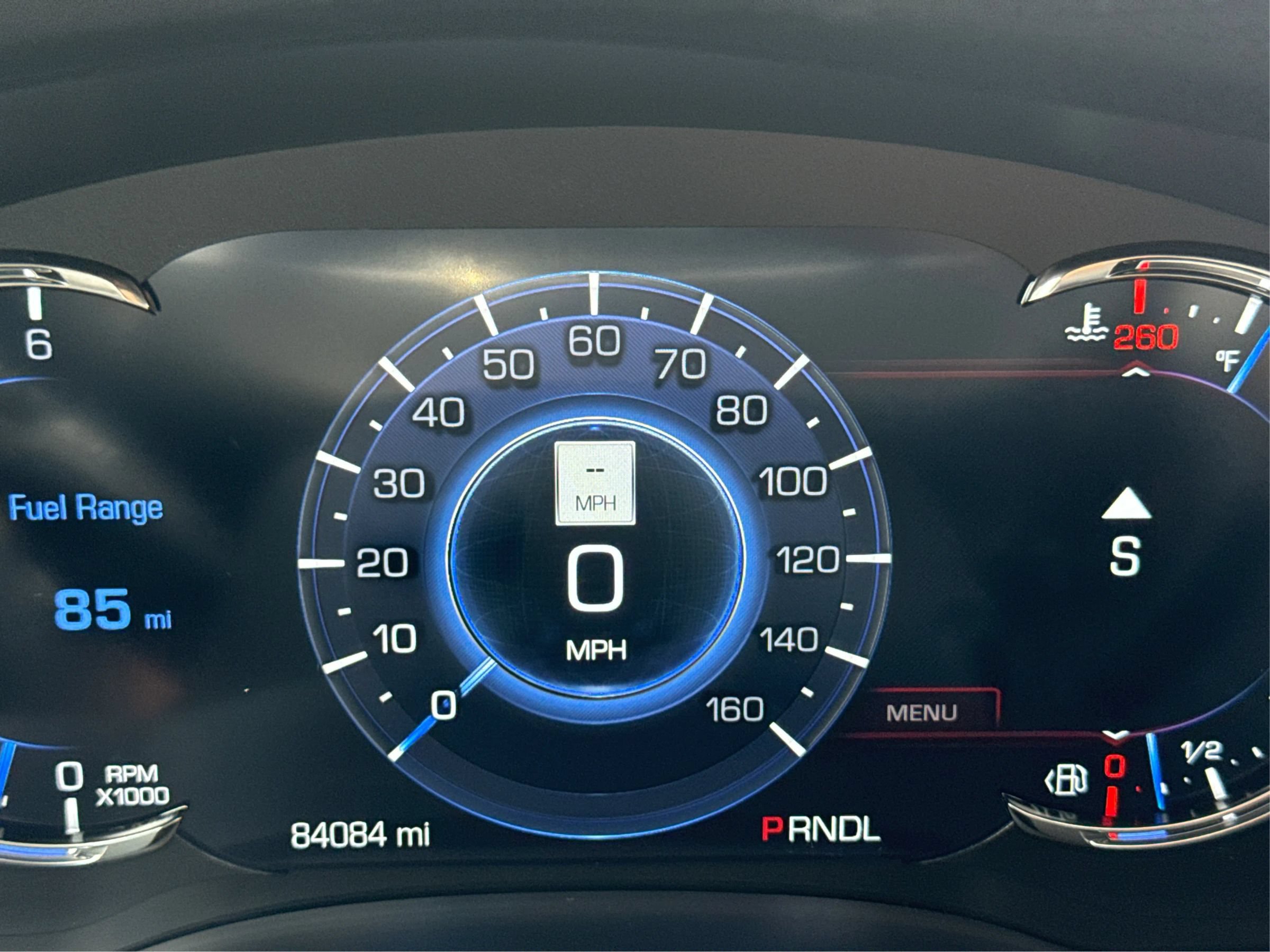 Used 2020 Cadillac Escalade Luxury AWD/4WD image 14