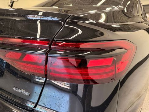 Used 2022 Audi A8 L 3.0T w/ Executive Package AWD/4WD image 5
