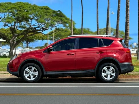 Used 2014 Toyota RAV4 Limited image 2