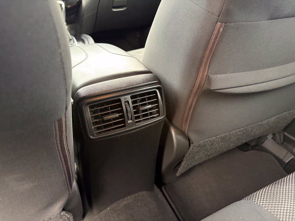 Used 2018 Nissan Rogue Sport SV w/ SV All-Weather Package FWD image 26