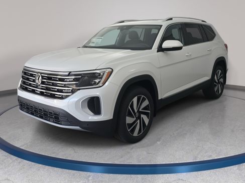 New 2026 Volkswagen Atlas SEL image 1