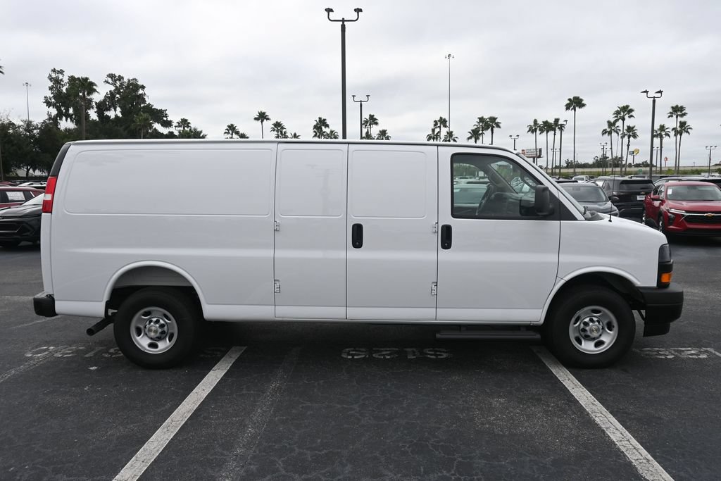New 2025 Chevrolet Express 3500 Extended w/ Driver Convenience Package RWD image 6
