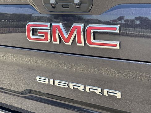New 2026 GMC Sierra 2500 AT4 w/ AT4 Premium Plus Package AWD/4WD image 28