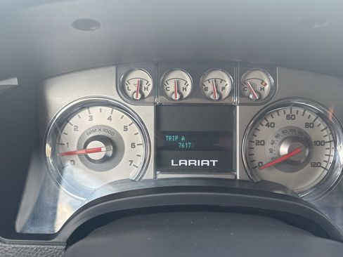 Used 2010 Ford F150 Lariat image 11