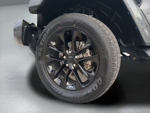 Used 2021 Jeep Wrangler Unlimited Sahara image 63