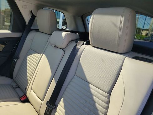 New 2025 Land Rover Discovery Sport S image 15