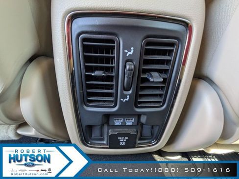 Used 2020 Jeep Grand Cherokee Limited w/ Trailer Tow Group IV AWD/4WD image 15