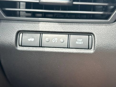 Certified 2025 Nissan Altima 2.5 S FWD image 31