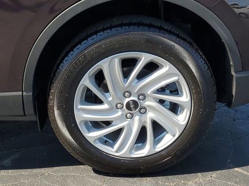 Certified 2023 Lincoln Corsair AWD image 7