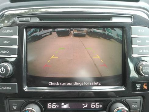 Used 2021 Nissan Maxima 3.5 SV w/ Floor Mat Group FWD image 8