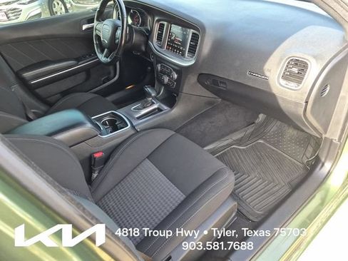 Used 2022 Dodge Charger R/T RWD image 12