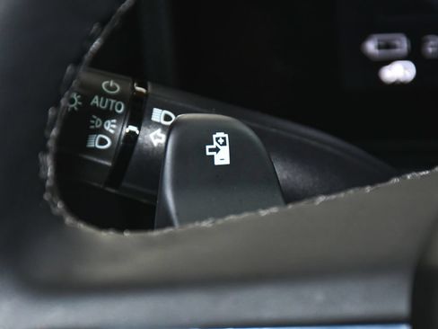 Used 2026 GMC Hummer EV SUV AWD/4WD image 33