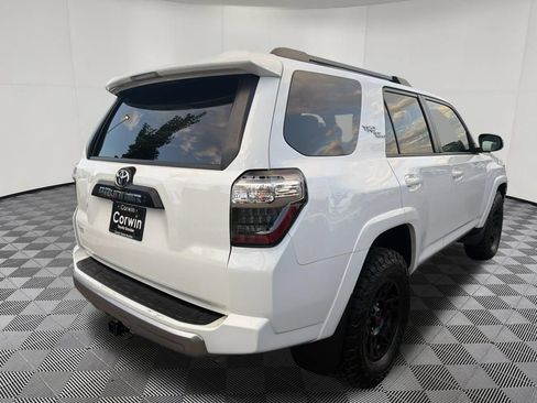 Used 2023 Toyota 4Runner TRD Off-Road AWD/4WD image 8
