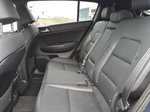 Used 2022 Kia Sportage Nightfall Edition image 13