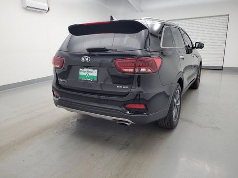 Used 2019 Kia Sorento EX FWD image 7
